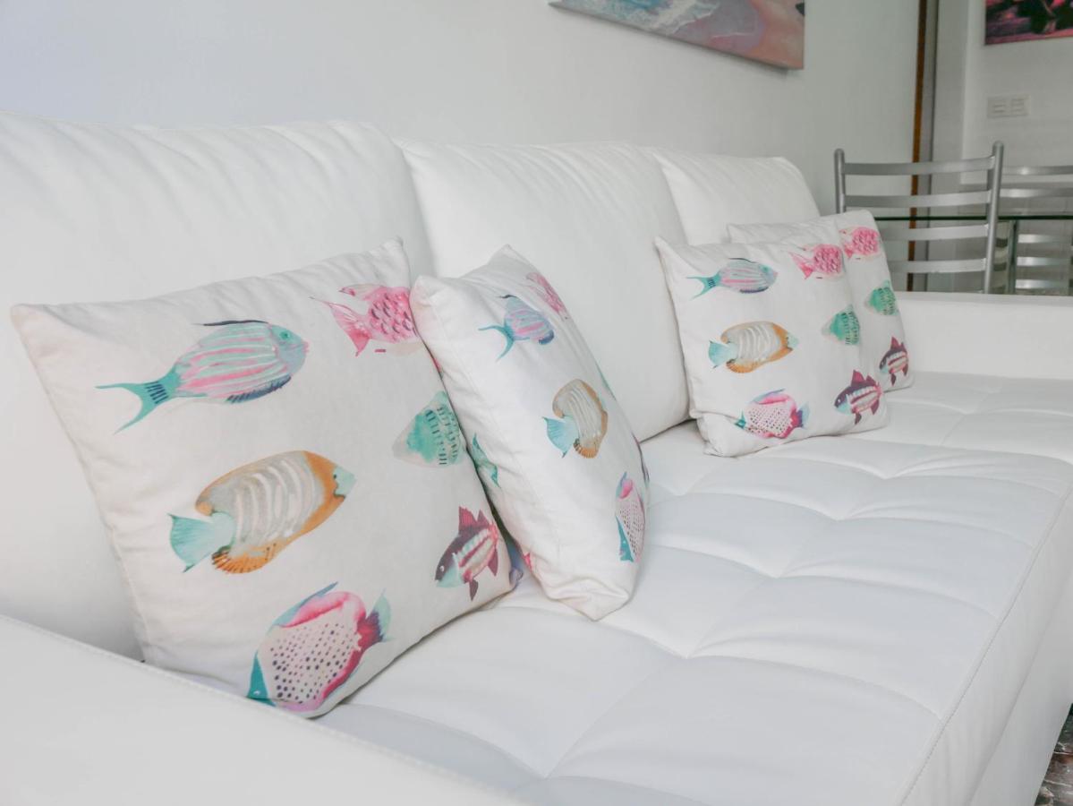 Apartamentos Turisticos Tronca Luxury Granada Kültér fotó